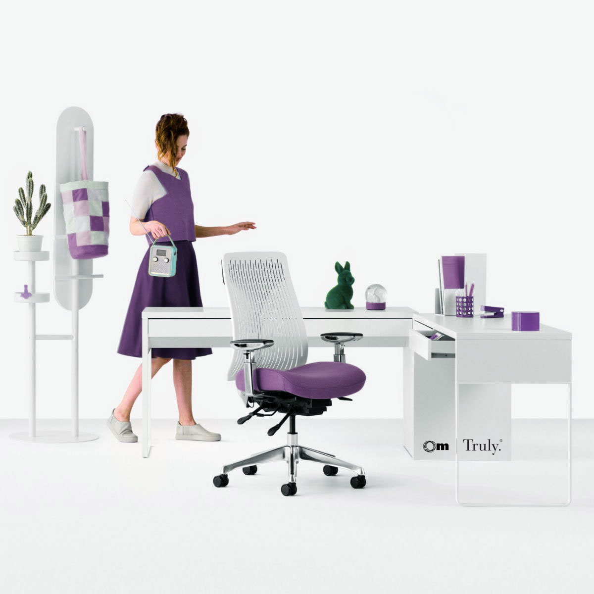 4 Foundation Postures for Daily Life — Venn Design  Ergonomic Desk Chairs,  Office Chairs, Sitting Cushions, Floor Pads, and Wellness Furniture